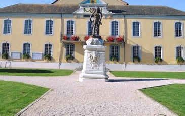 Visite guidée du village de Vic-en-Bigorre